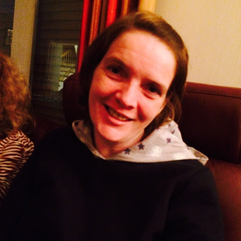 Meine Tante Simone und auch bisher einzige Leserin